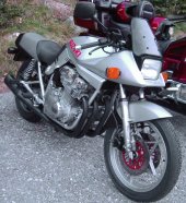 1982 Suzuki GSX 1100 S Katana photo